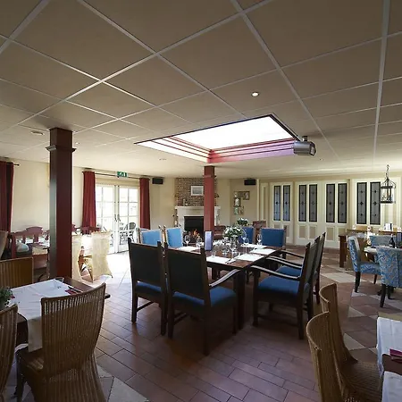 Chalet Recreatiepark Wiringherlant 2 * Hippolytushoef